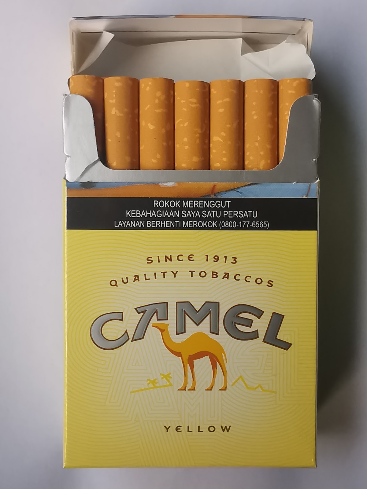 Кемал компакт. Camel Yellow сигареты. Кэмел Йеллоу сигареты. Сигареты кэмел желтый 2022. Сигареты кэмел оригинал желтый (Camel Original Filters).